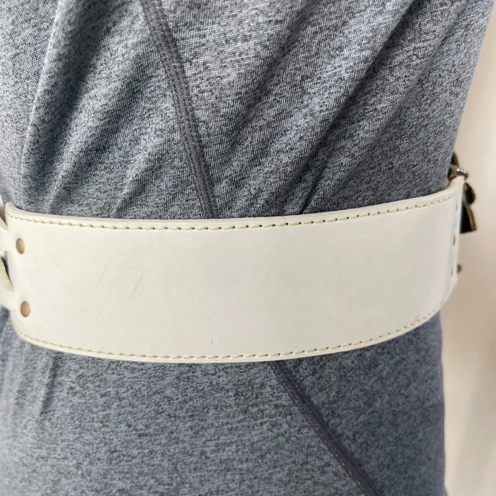 Womens Leather Unbranded Wide 2” White Adjustable 32”-34” Belt